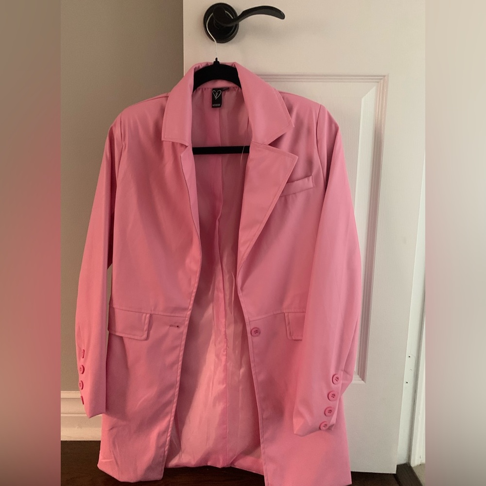 Windsor “So Fabulous Faux Leather Blazer” in Pink SIZE XS